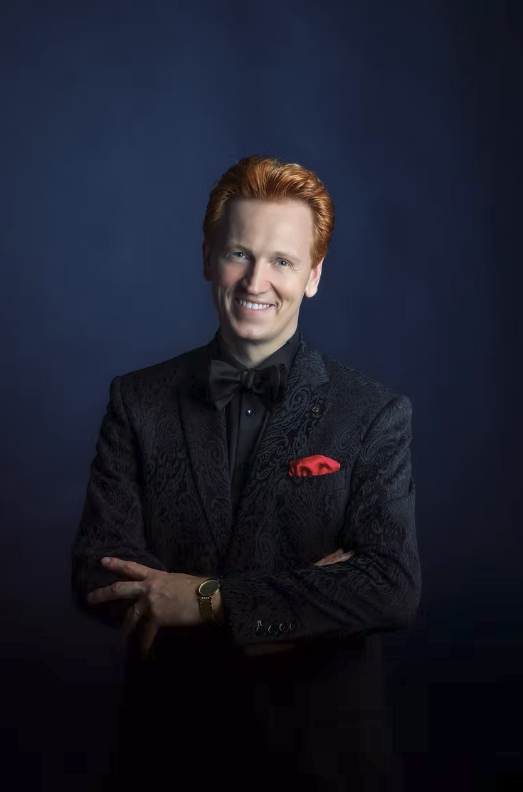 Vlny Chodovské tvrze 2026: Jakub Pustina - filmové melodie a klasika