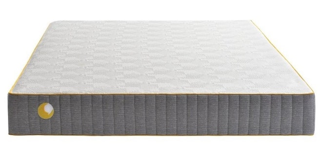 External link to the mattress product Mattress Comma Sleep Hybrid