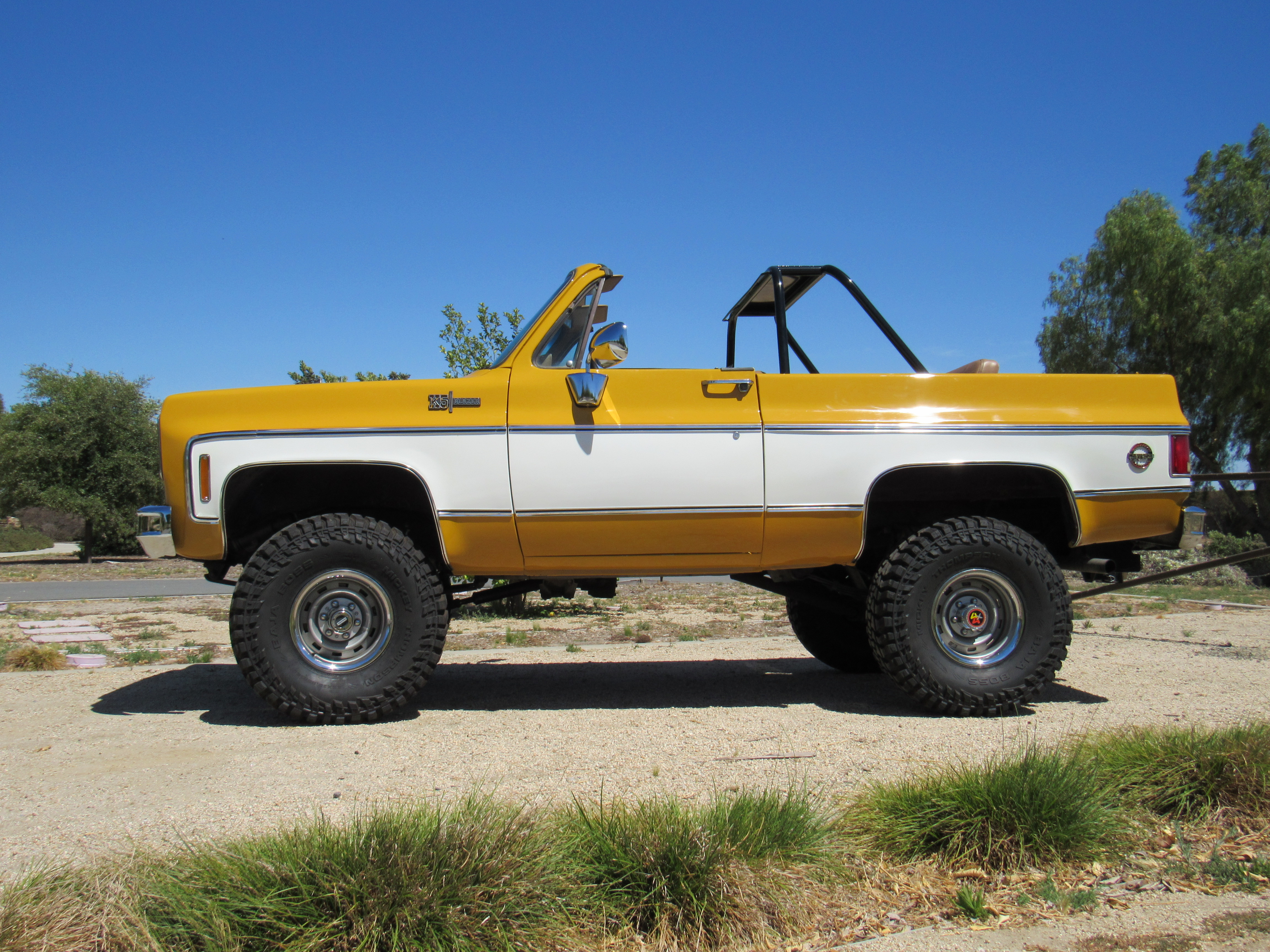 1974 Chevy K5 Blazer Pro-Series Sport Seats 