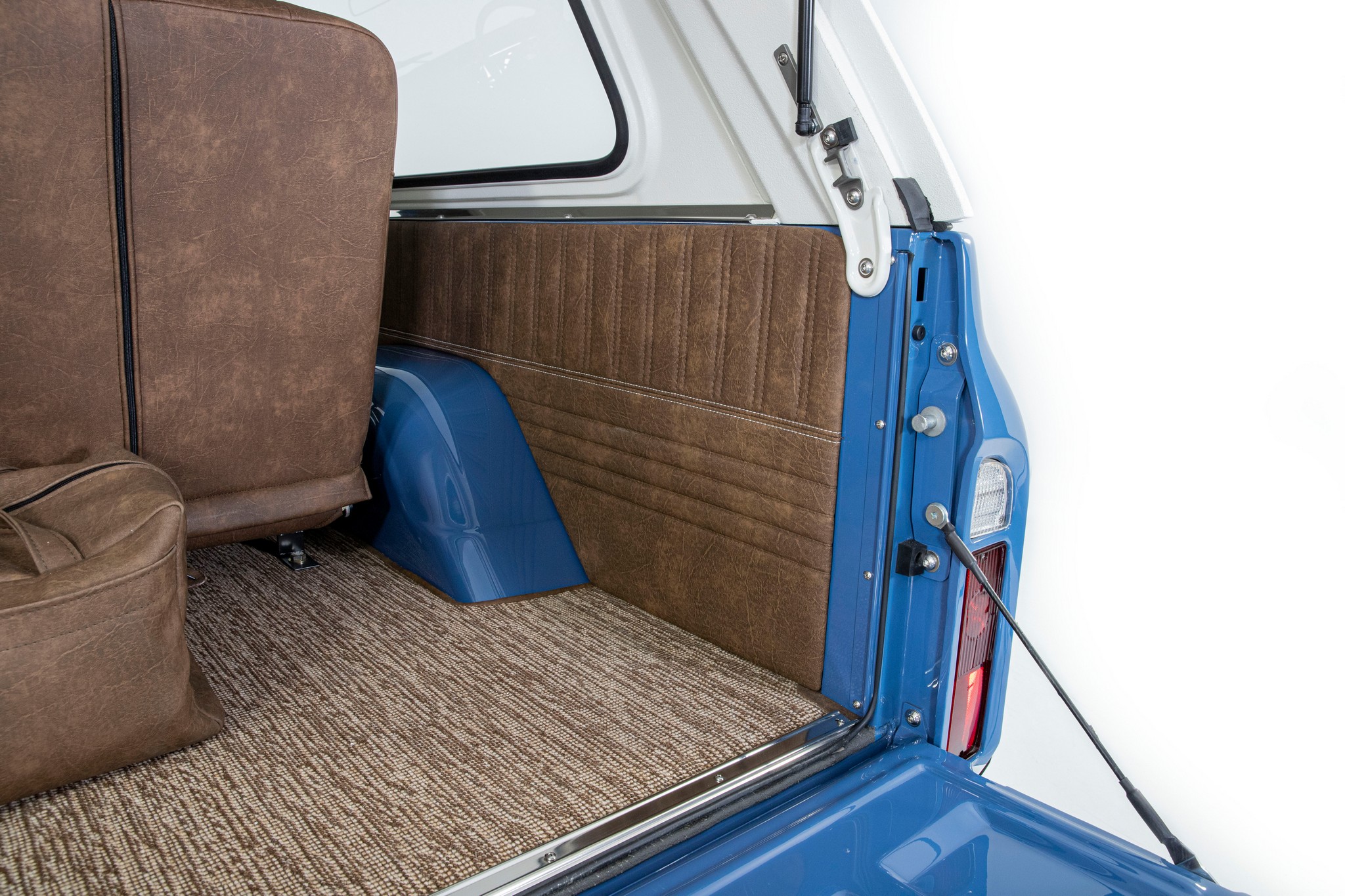K5 blazer rear discount interior side panels