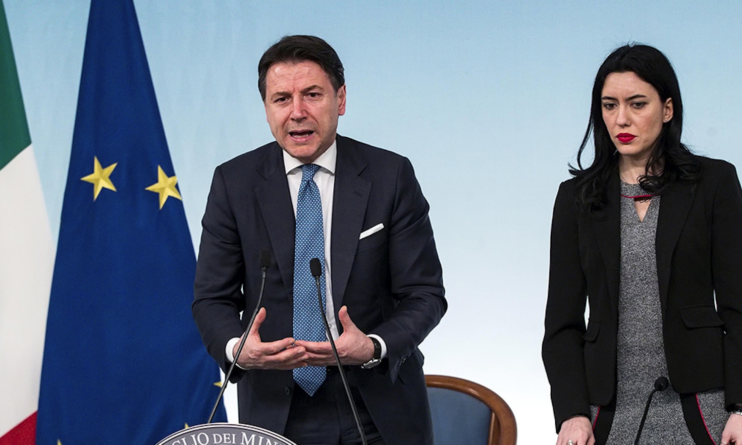 Schwächt Covid-19 Italiens Regionen? Die Frage ist, ob die krisenbedingte Zentralisierung sich verfestigt.
