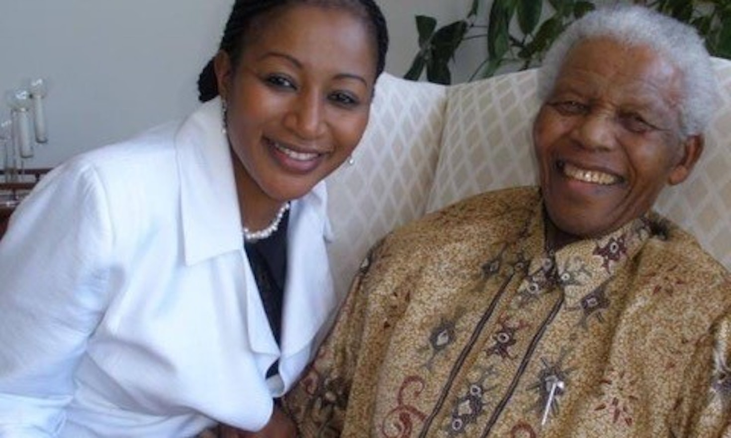 Dynamic women in Agriculture in Africa - Dr Brylyne Chitsunge and Nelson Mandela