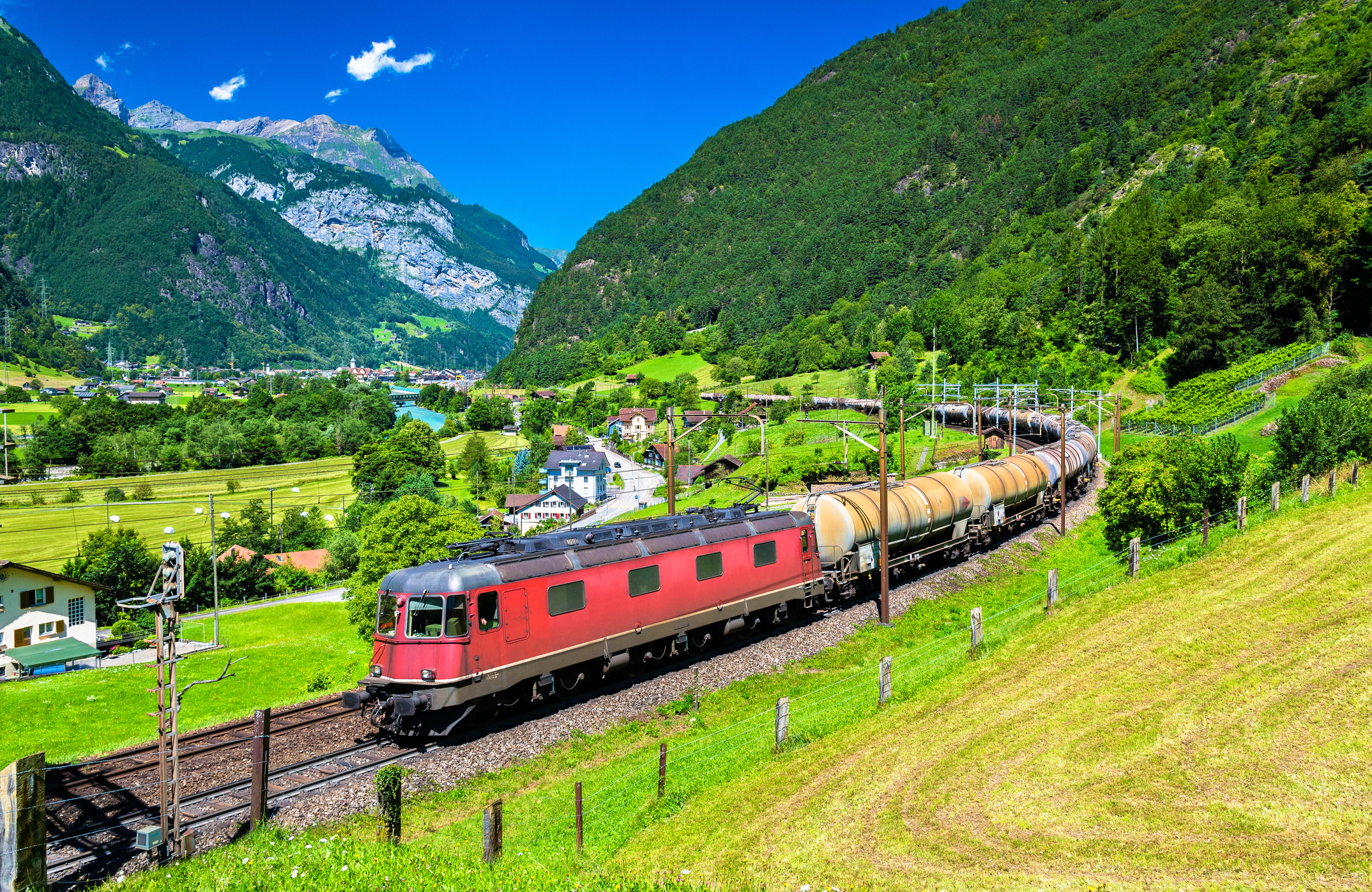 Freight train, Istock/ Leonid Andronov, 2016