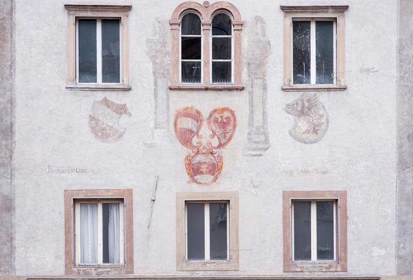 “Mai demolire”