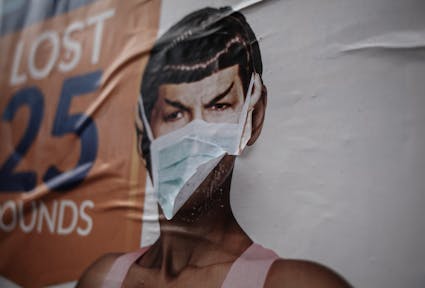 Political communication and vaccination rates: Covid-19 insights from the US