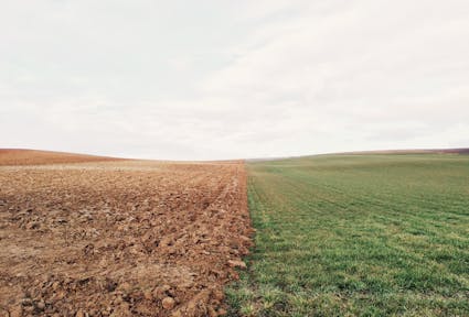 Discovering subnational paths to climate change integration: an Austrian way