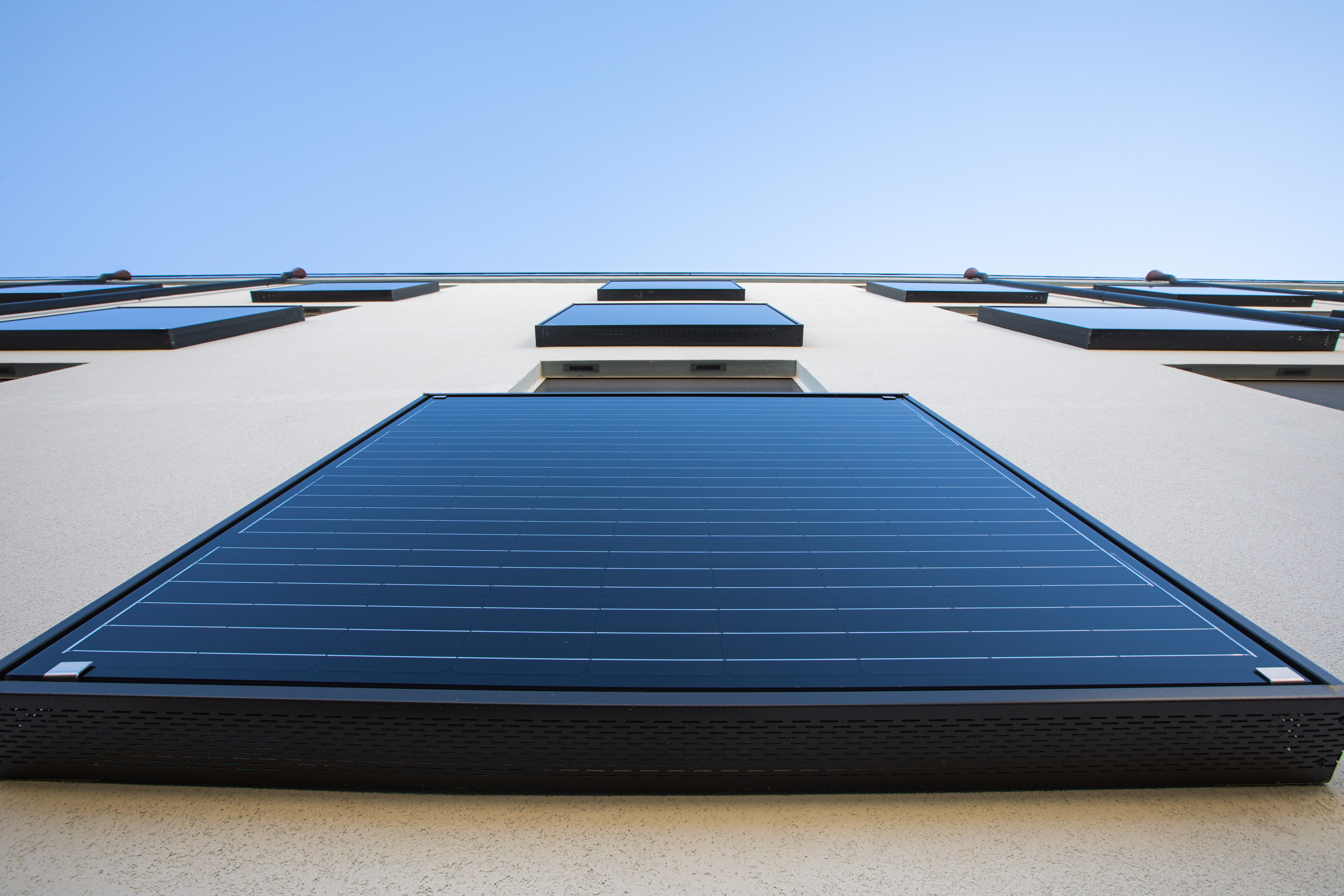 BIPV in Energy Communities
