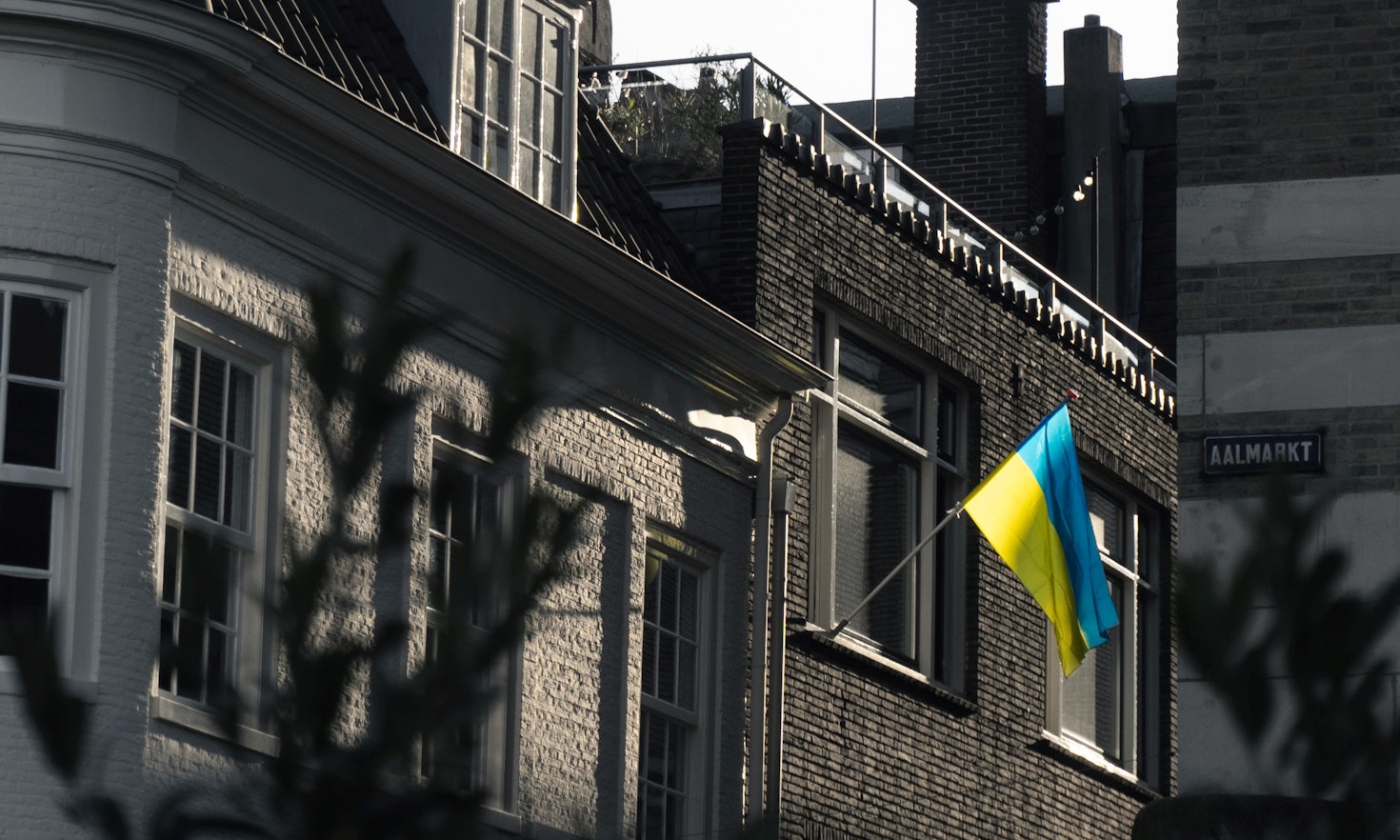 Why the Ukrainian flag in the window matters