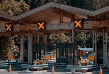 Europe’s border regions: forgotten lands?