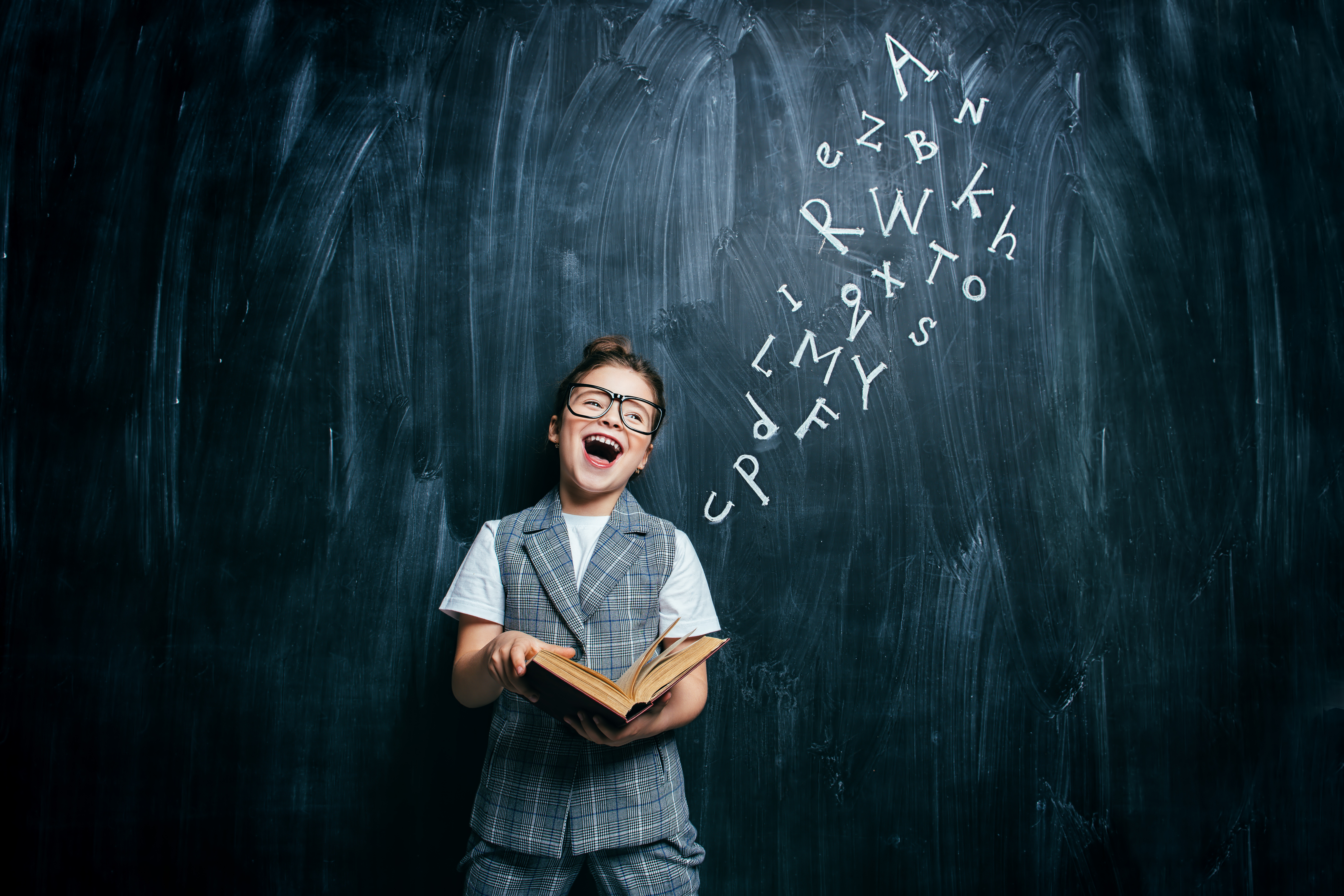 Students, entren in Klasse, ju lutem!