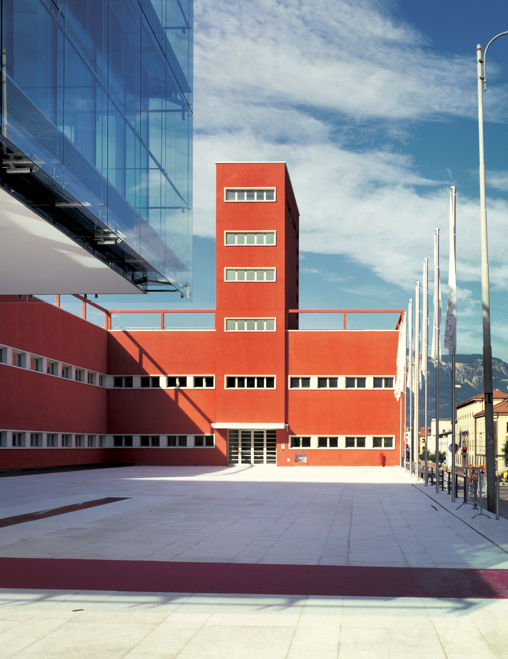 IRFGT - The 8th International Research Forum on Guided Tours - Eurac ...