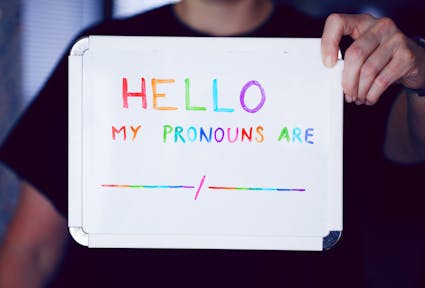 Is the singular “they” grammatically correct? How can you know who it refers to?