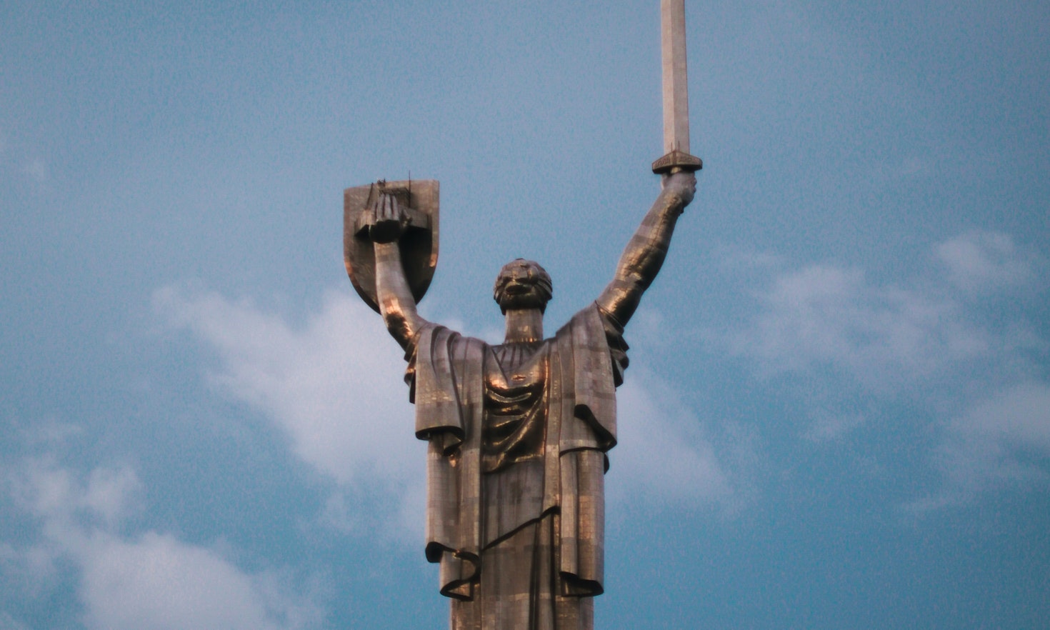 5 reasons why Ukrainian female migration is a feminist issue.