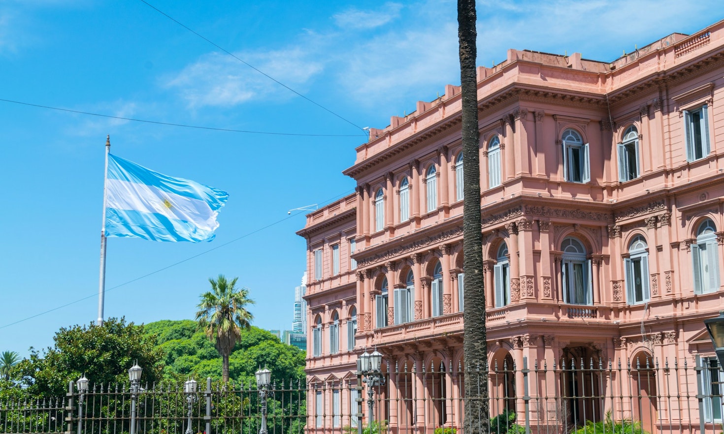 Milei’s Presidential Election and Migration Governance: Three Scenarios for Argentina and South America