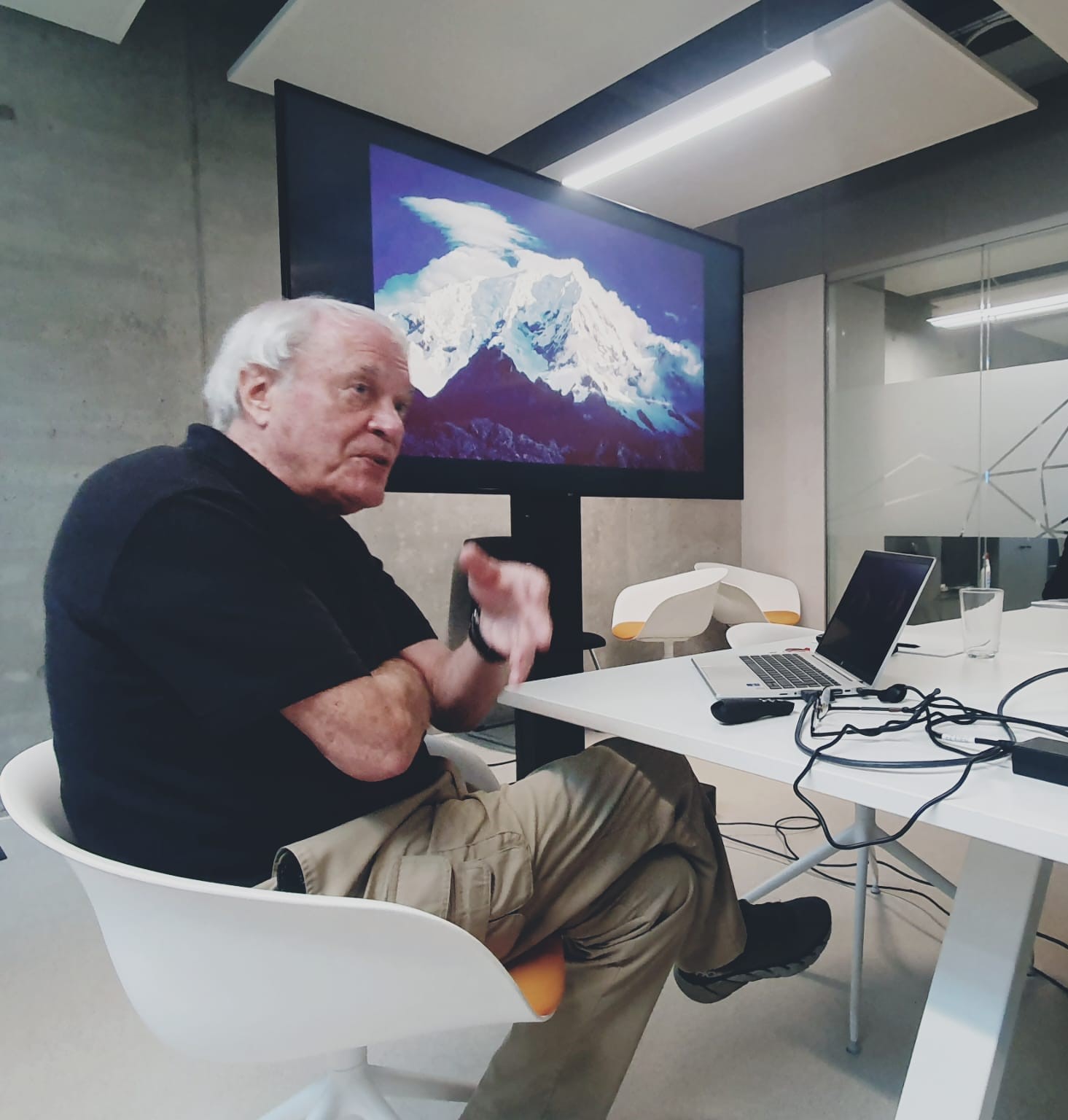 Johan Reinhard visited the Institute for Mummy Studies