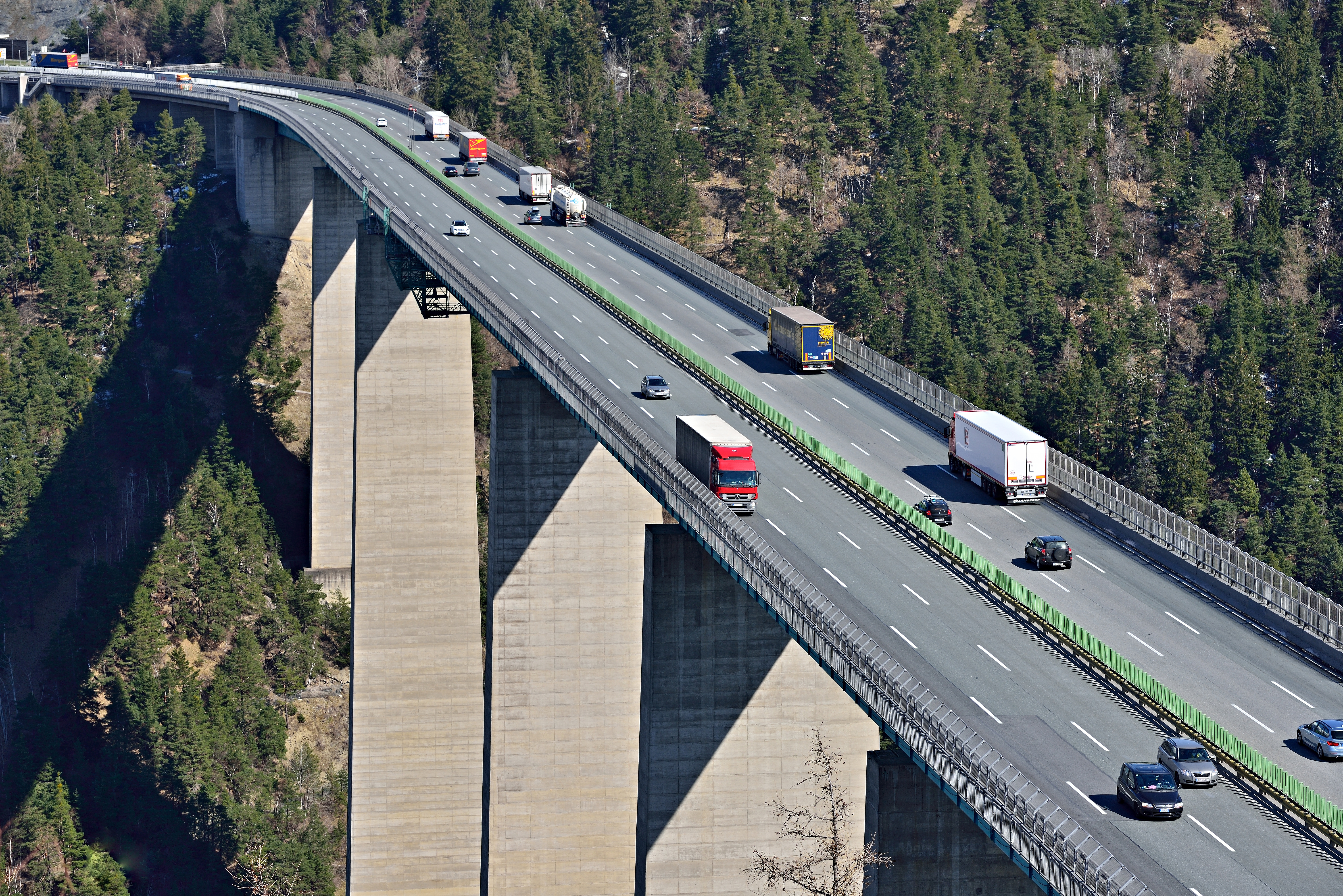 iMONITRAF! Il monitoraggio 2022 indica traffico sul Brennero ai livelli pre-Covid-19