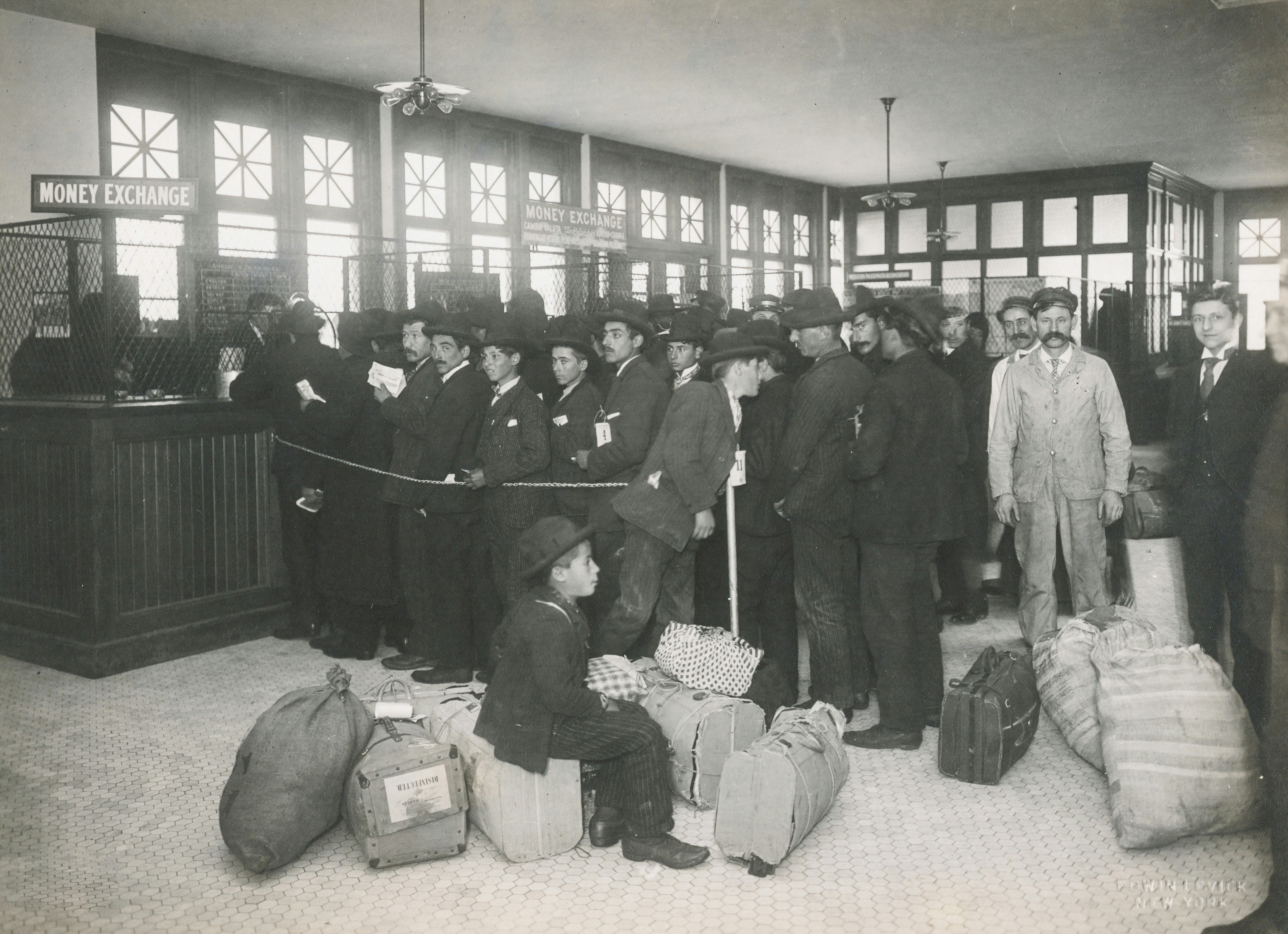 “Io credo nell’America”: l’esperienza migratoria italiana verso gli USA 