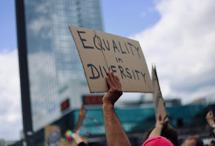 The Difficulties of a Double-mandate: Competing Equality Portfolios in the European Commission