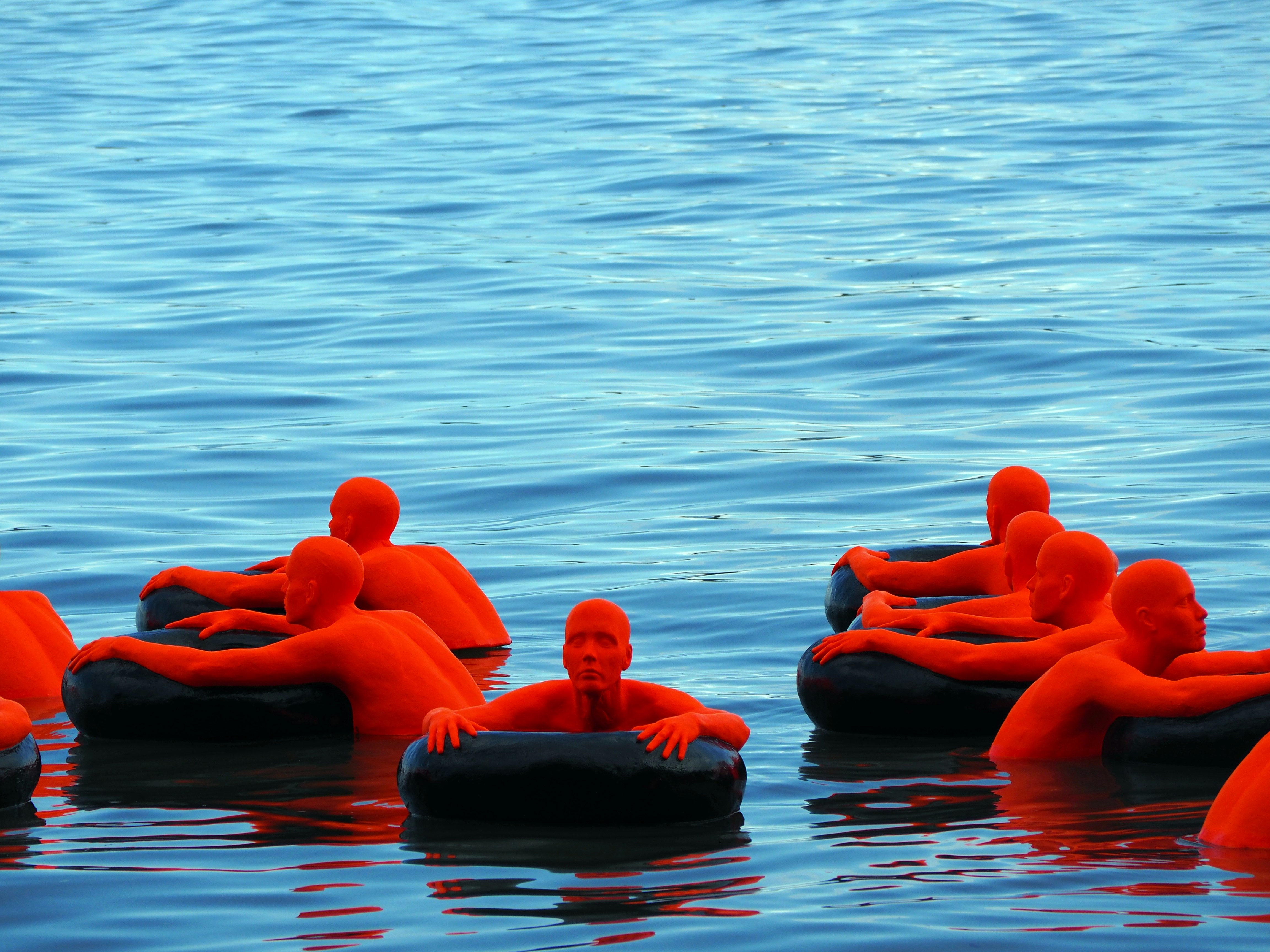 Die verschwimmenden Grenzen zwischen politischer Realität und populistischer Inszenierung  