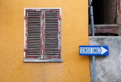 In che lingua parla la scuola?