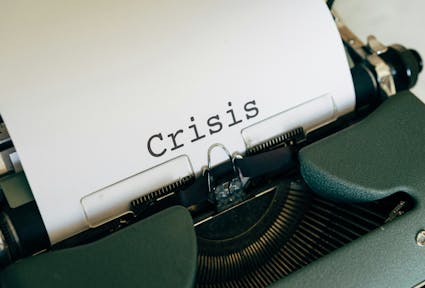 Narrating Crisis, Governing Migration: On the Politics of Interpretation
