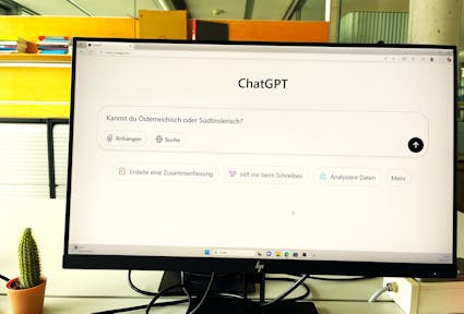 Kann ChatGPT Südtirolerisch oder Österreichisch? Oder Fachsprache?