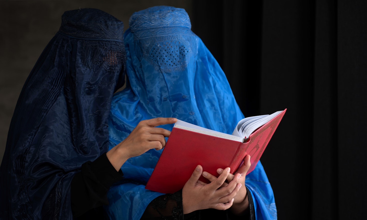 Crescere senza scuola: il futuro negato alle ragazze afghane
