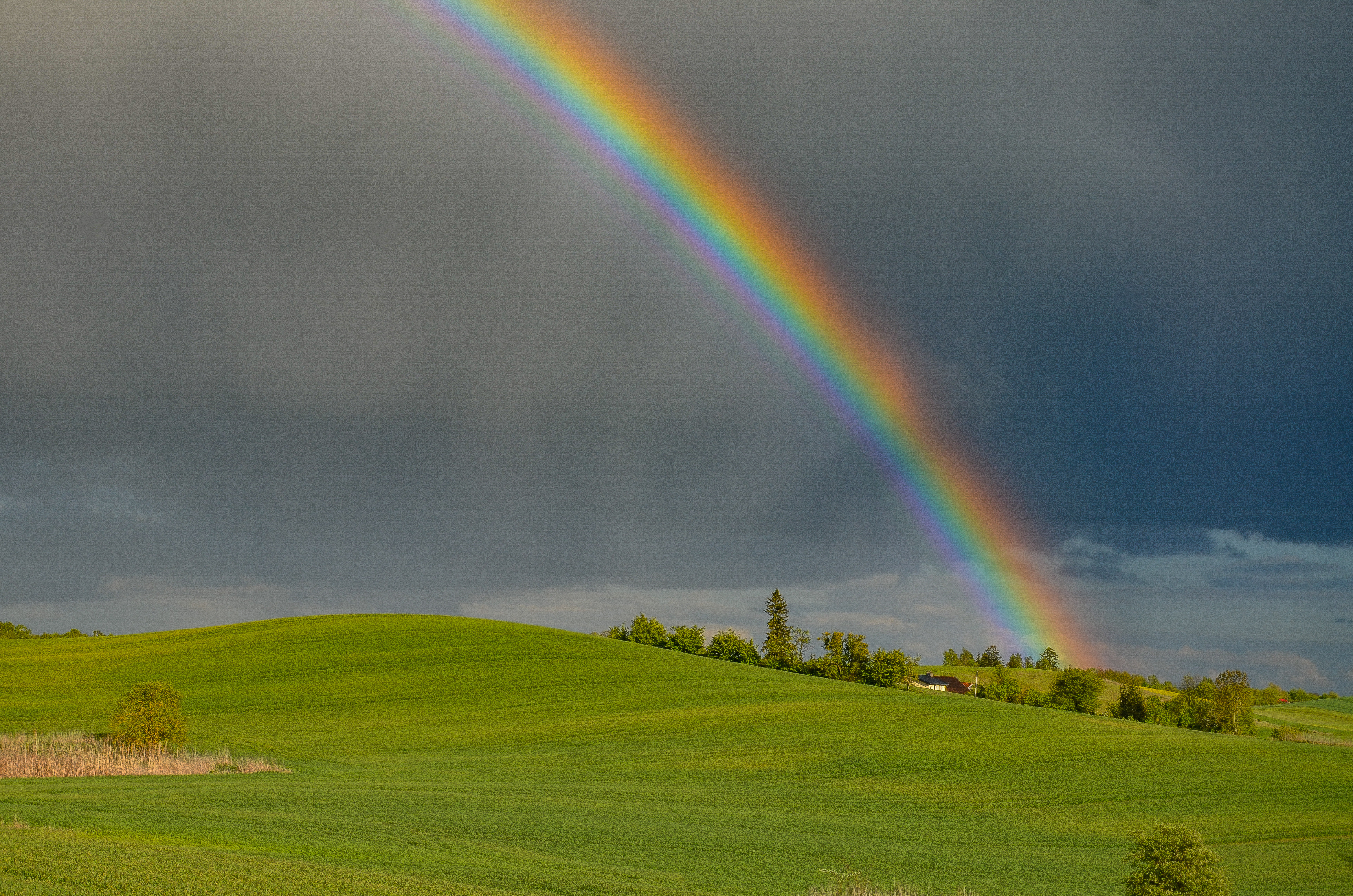 In English, can it rain if there’s no subject?