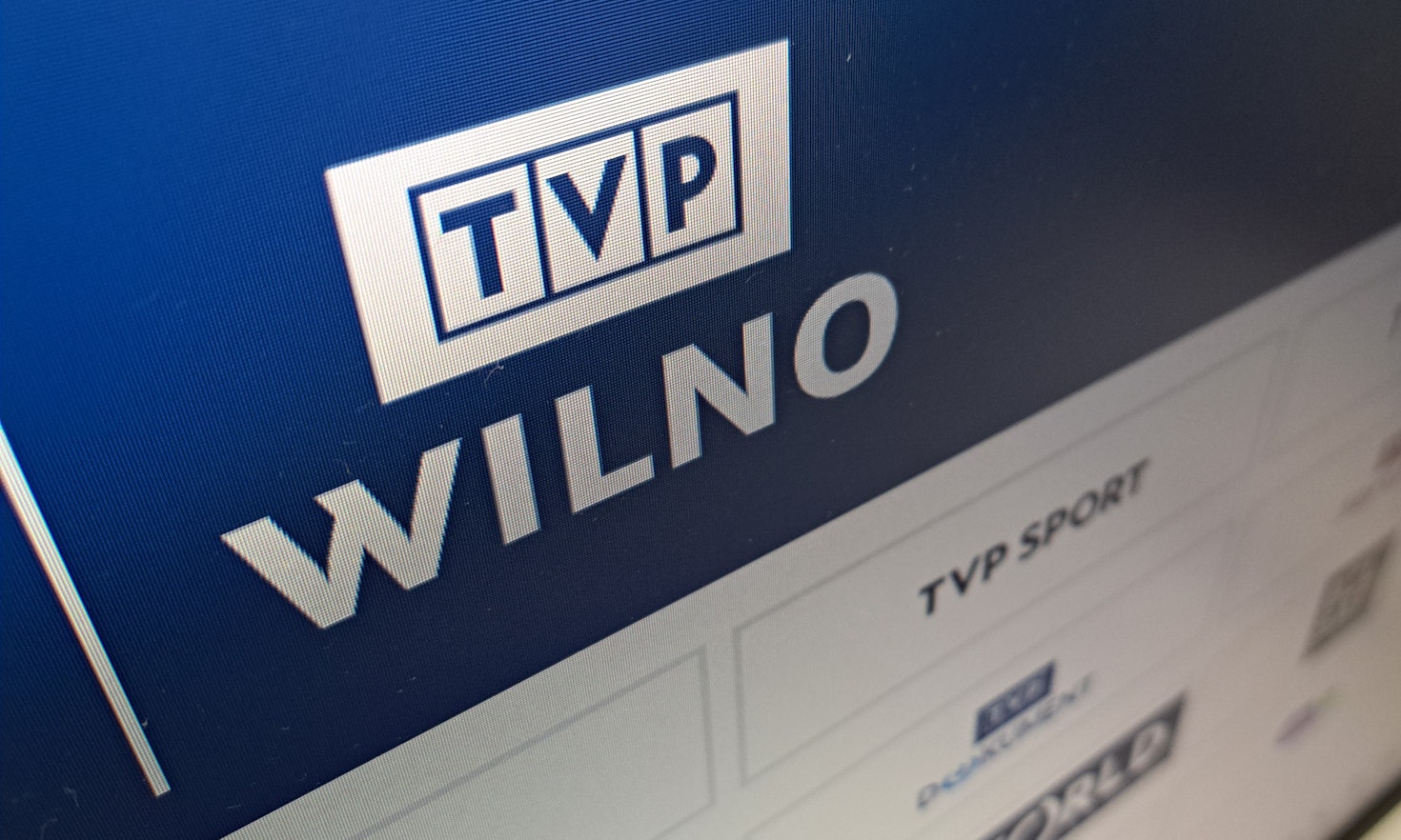 Mission vs. costs: TVP Wilno and its uncertain realities