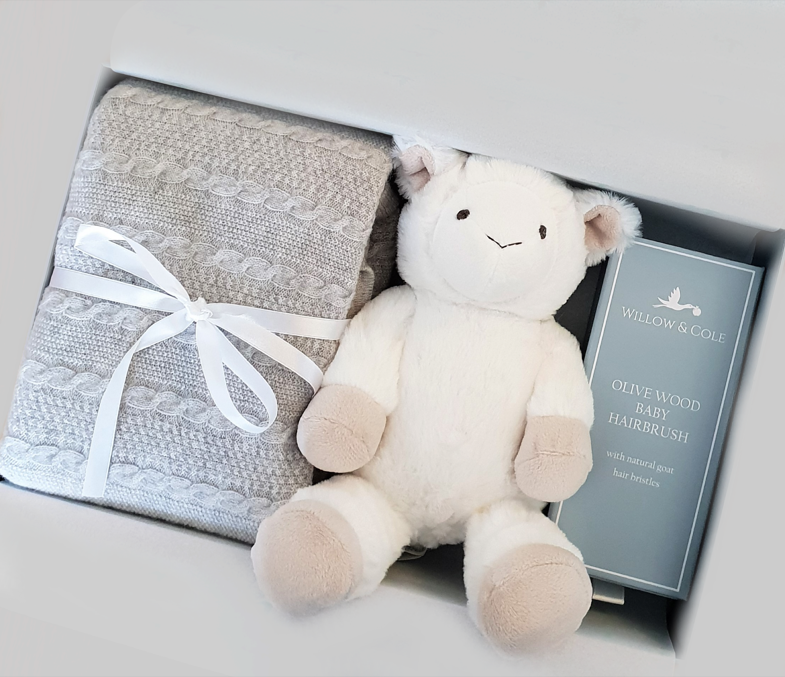 Archie's Cable Knit Cashmere Blanket Set