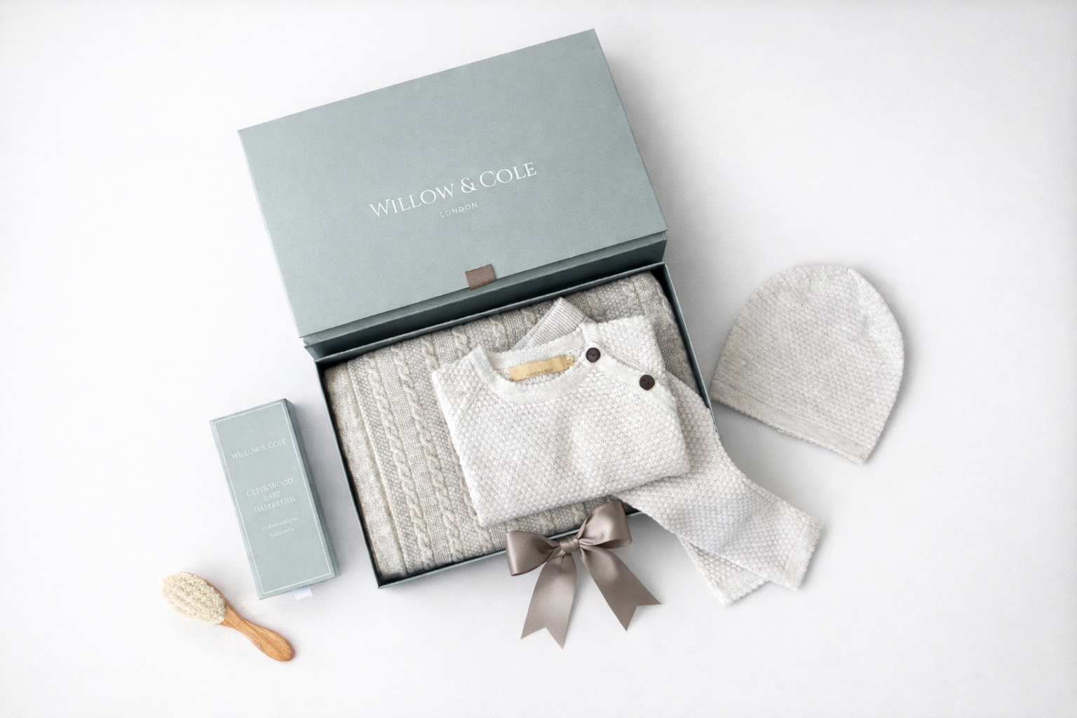 Luxury newborn baby gifts from Willow and Cole.
