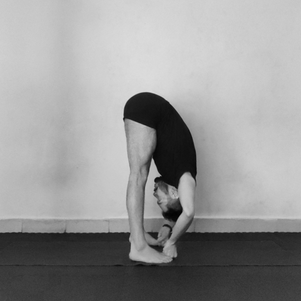 padangusthasana