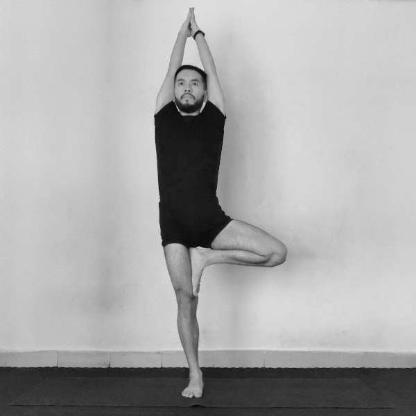 vrksasana