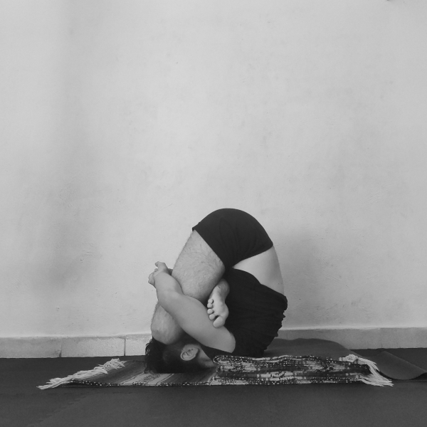 pindasana-sarvangasana