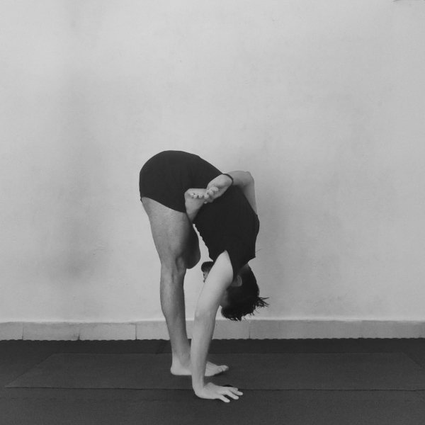 ardha-baddha-padmottanasana