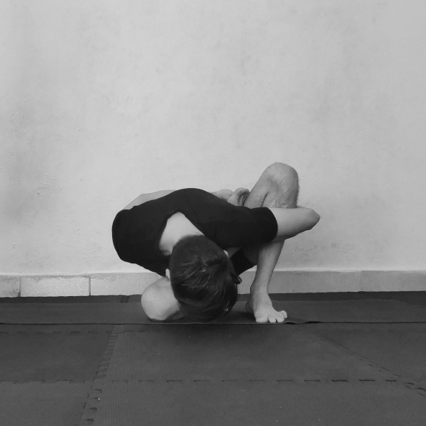 marichyasana-2