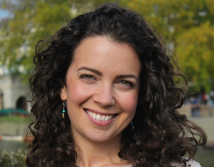 beth yogalates testimonial for moonclerk