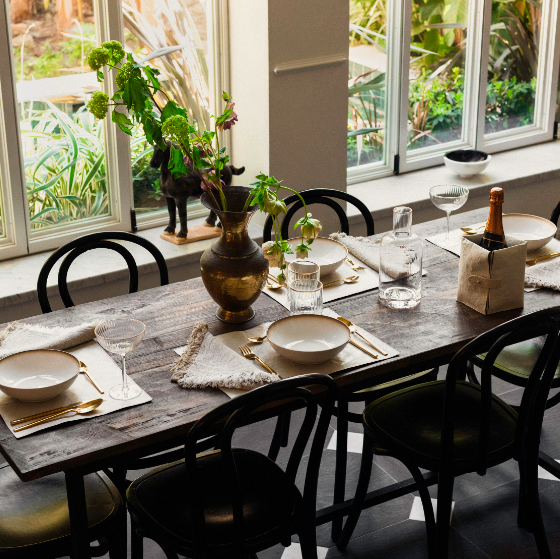 HOW TO SET A TABLE WITH UASHMAMA® PLACEMATS