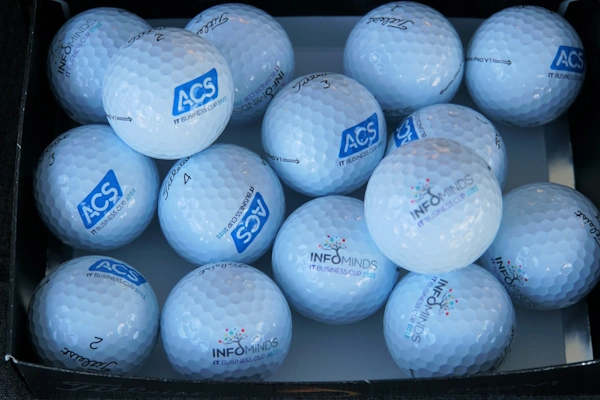 Le palline da golf ufficiali della IT Business Cup ACS & INFOMINDS.