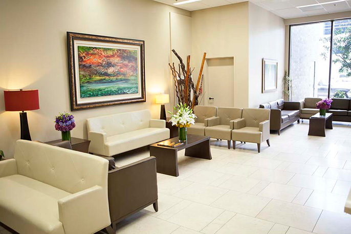 Beverly Hills Cancer Center building lobby