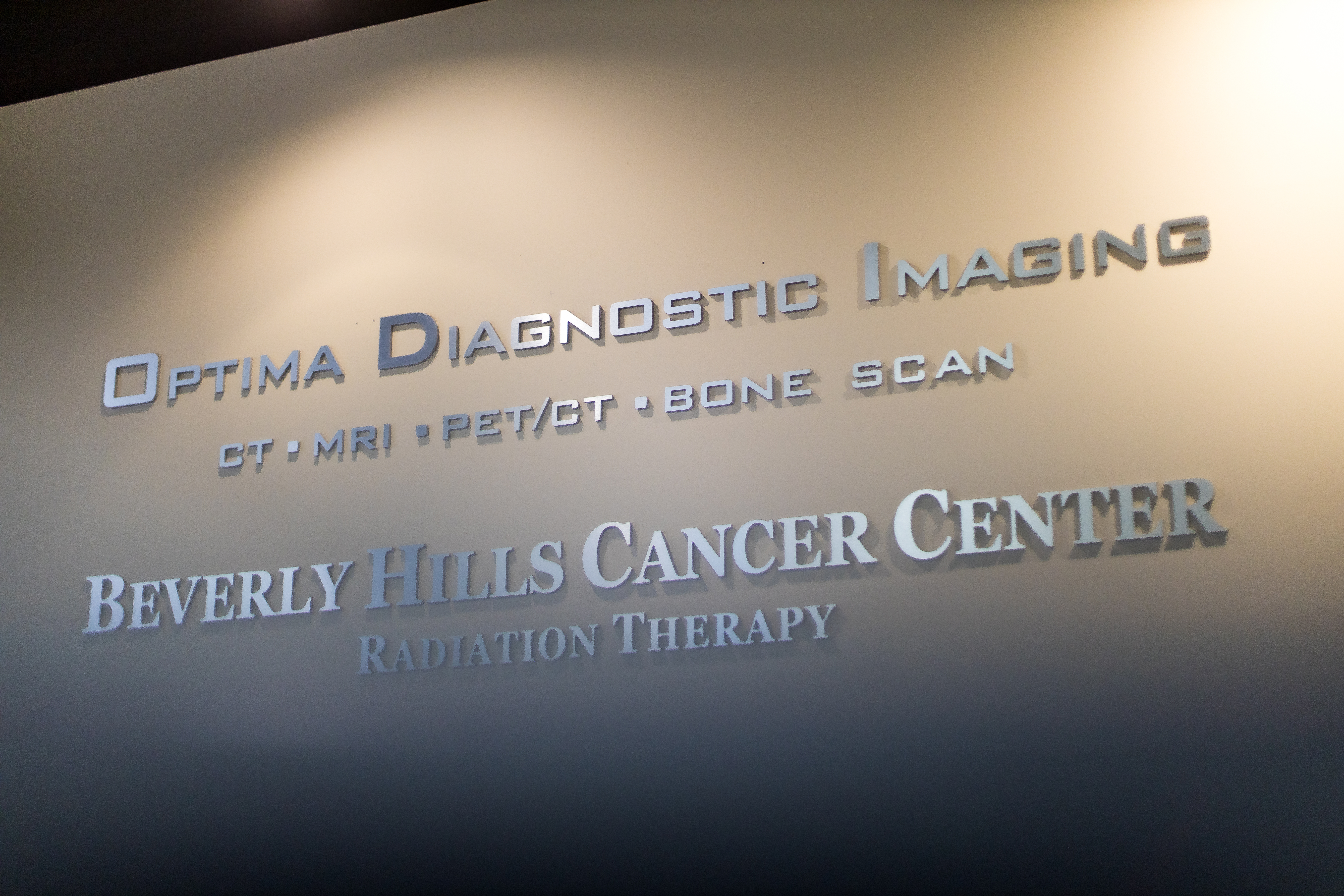 Beverly Hills Cancer Center Sign