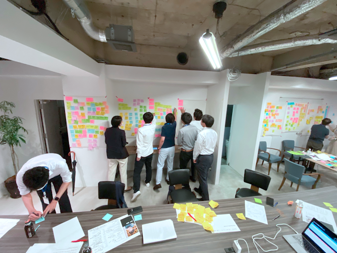 Clients and designers are discussing each other.