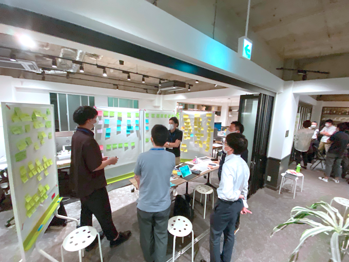 Clients and designers are discussing each other.