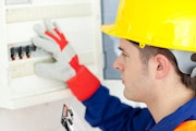 Contact Electrical Benefit From Vehicle Tracking