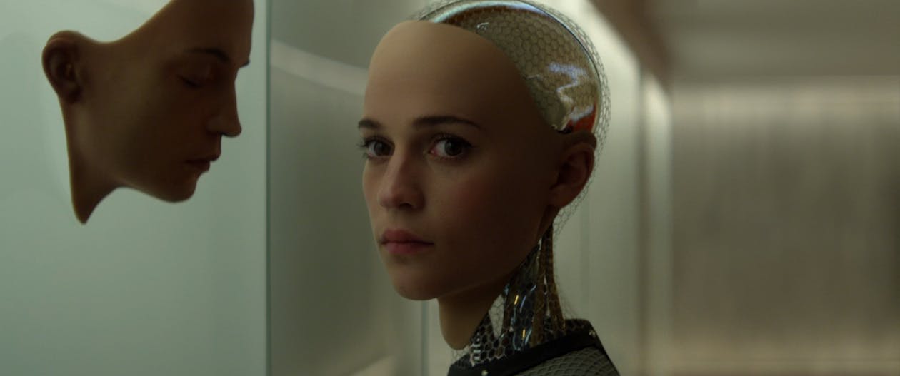 exmachinac2014universalfilm4anddnafilmshires