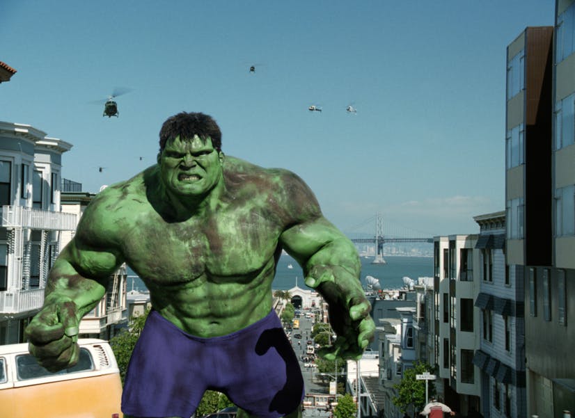(c) 2003 UNIVERSAL STUDIOS. ALL RIGHTS RESERVED. THE HULK AND RELATED COMIC BOOK
CHARACTERS TM & 2003 MARVEL CHARACTERS, INC