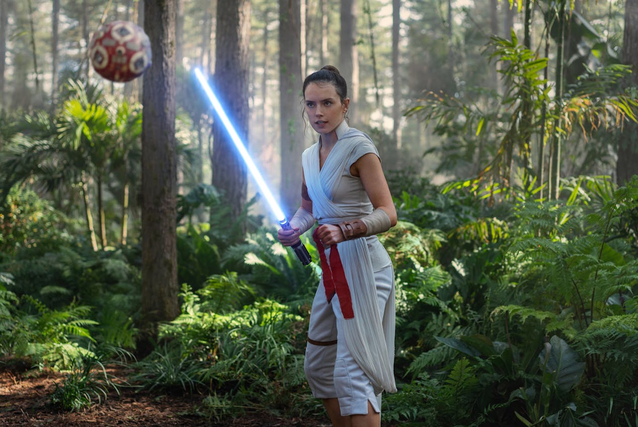 (c) 2019 LucasFilm LTD. LLC.