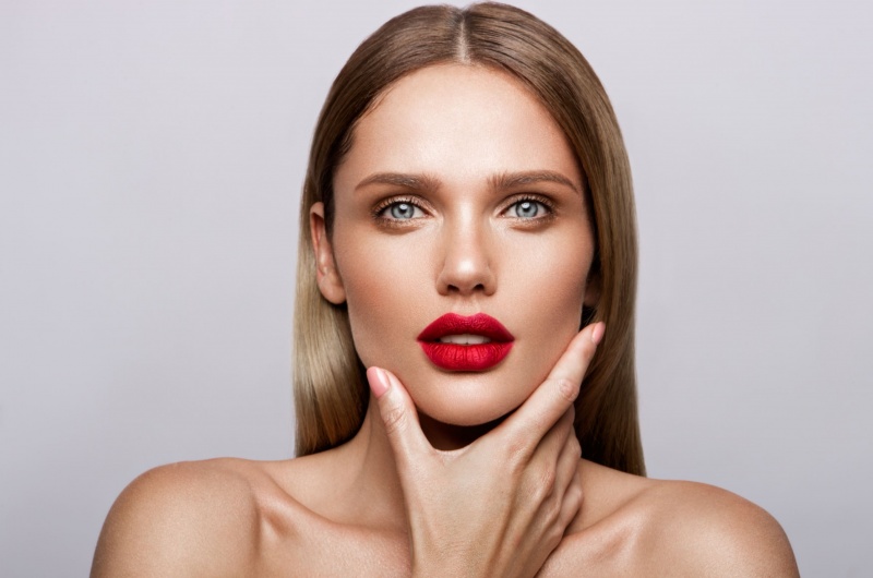 JUVA Skin & Laser Center Blog | Instant Cheekbones In Minutes With Silhouette InstaLift!