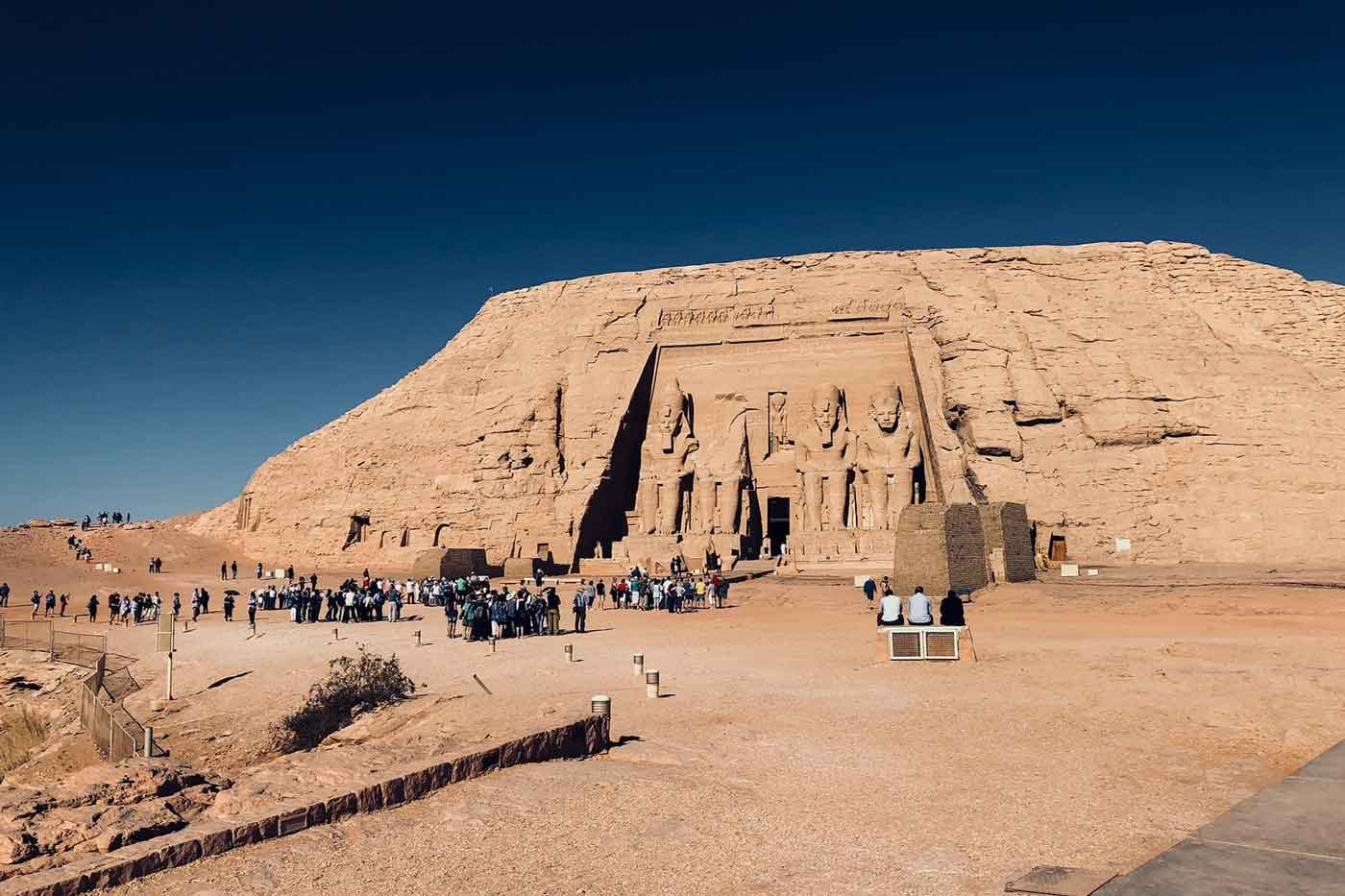 Tourists view anchient Egyptian temples