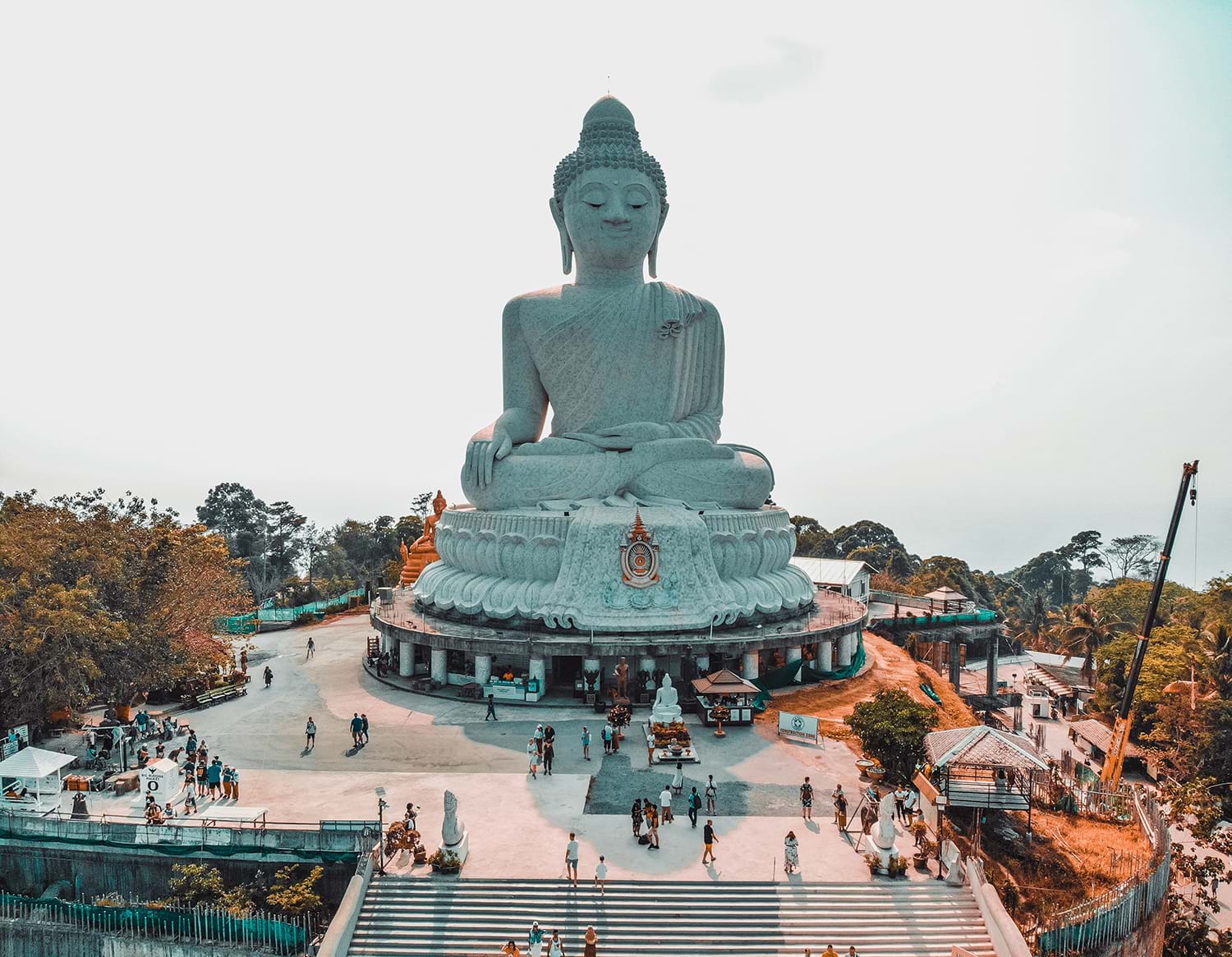 Massive statue of Buddha